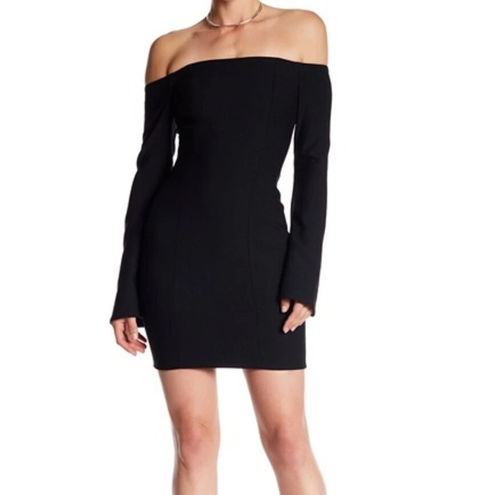 EXPRESS Black Off-the-Shoulder Long Sleeve Bodycon Mini Dress - Exposed Zipper M